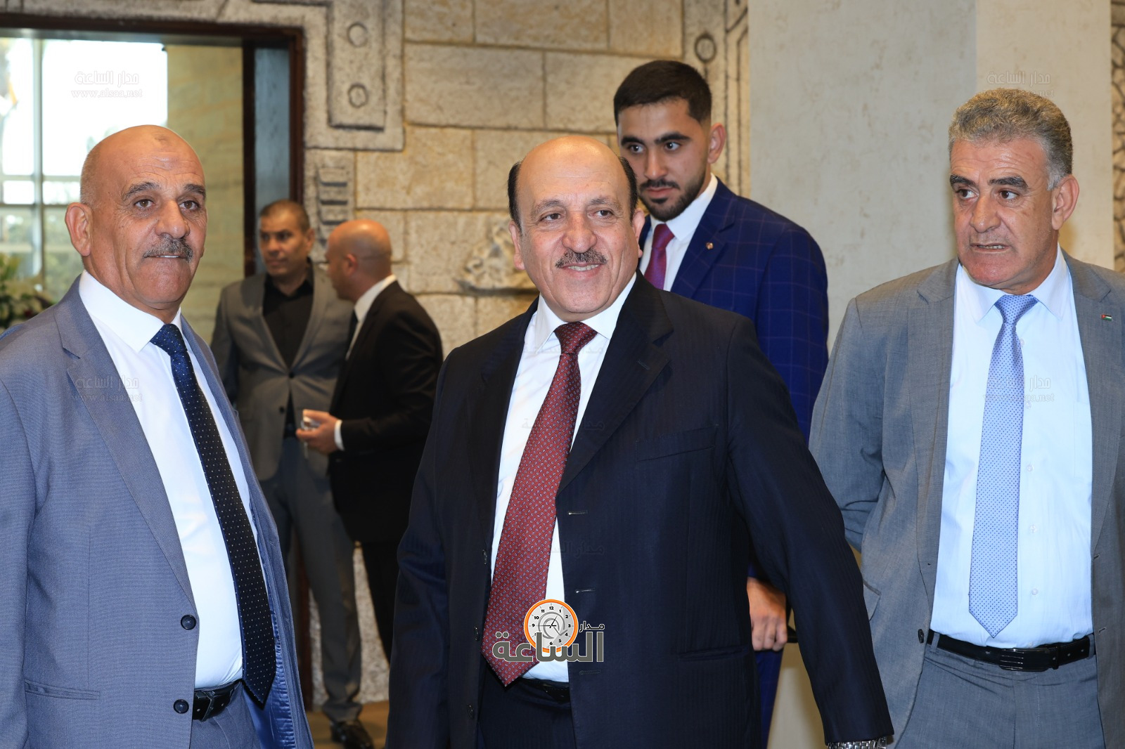 Madar Al-Saa Images 0.32353925978036435