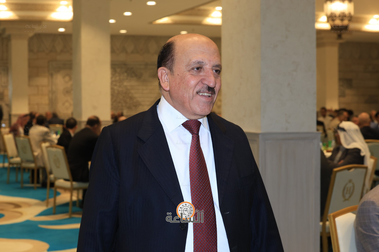 Madar Al-Saa Images 0.4606536846363779