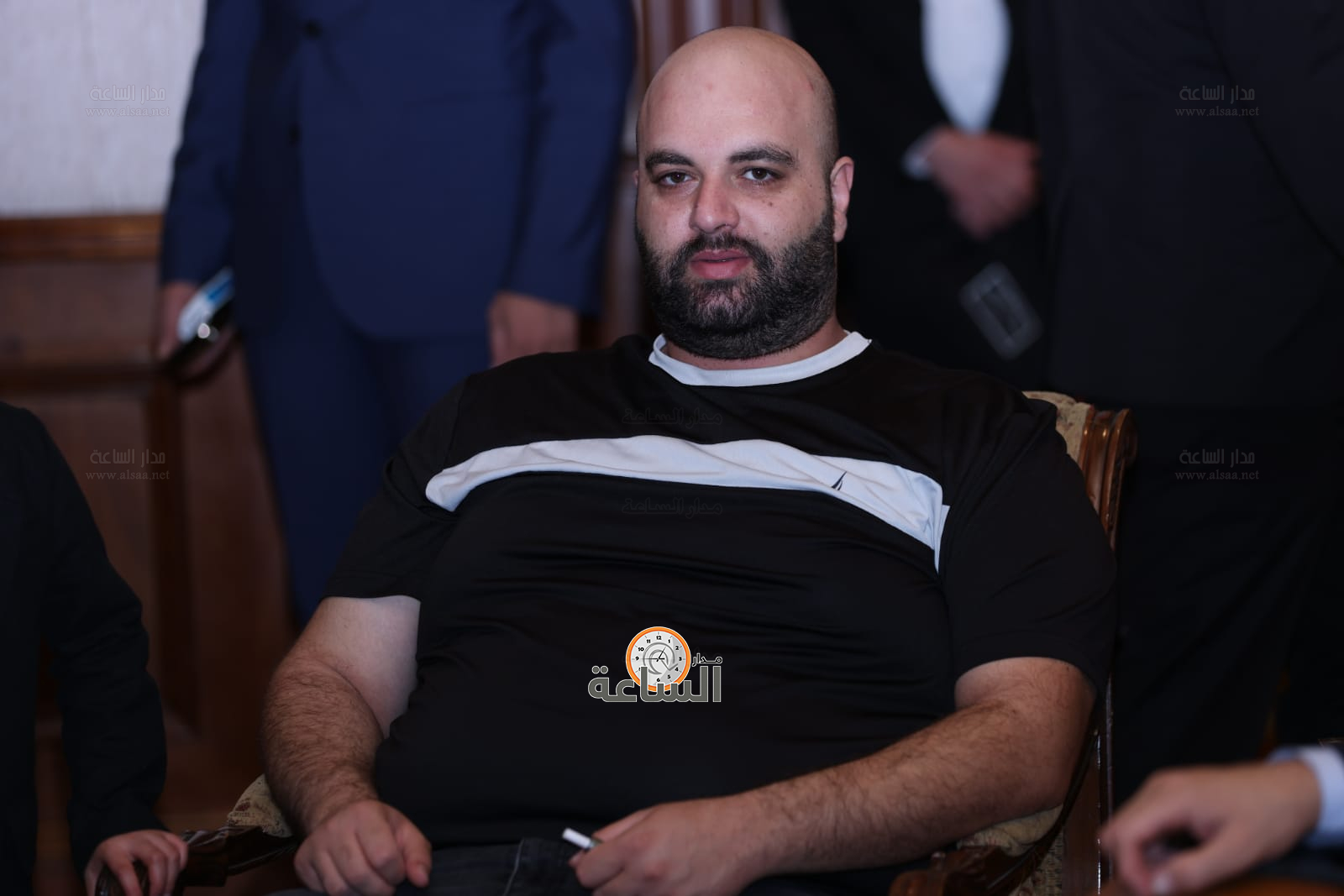 Madar Al-Saa Images 0.573101485332054