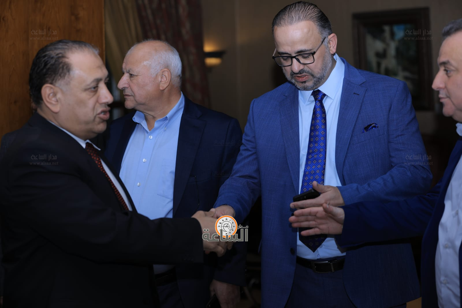 Madar Al-Saa Images 0.21300665191636392