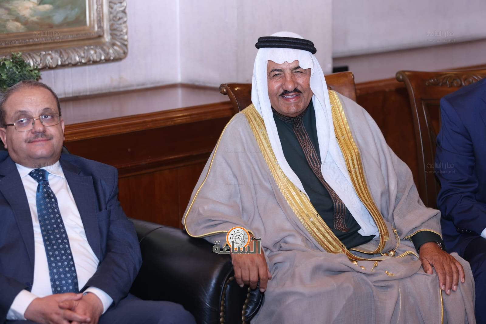 Madar Al-Saa Images 0.8977412604492363