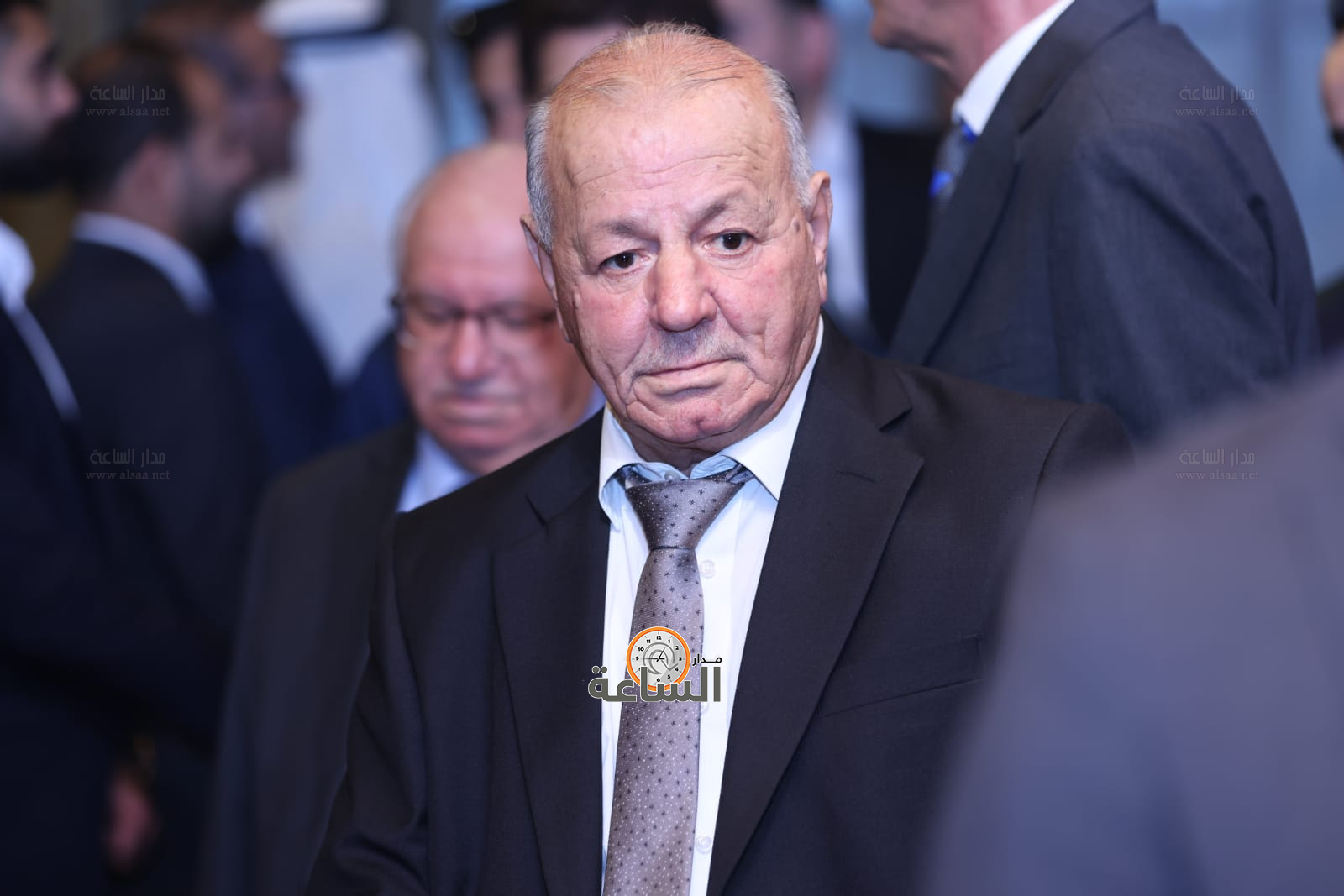 Madar Al-Saa Images 0.5580871167211177