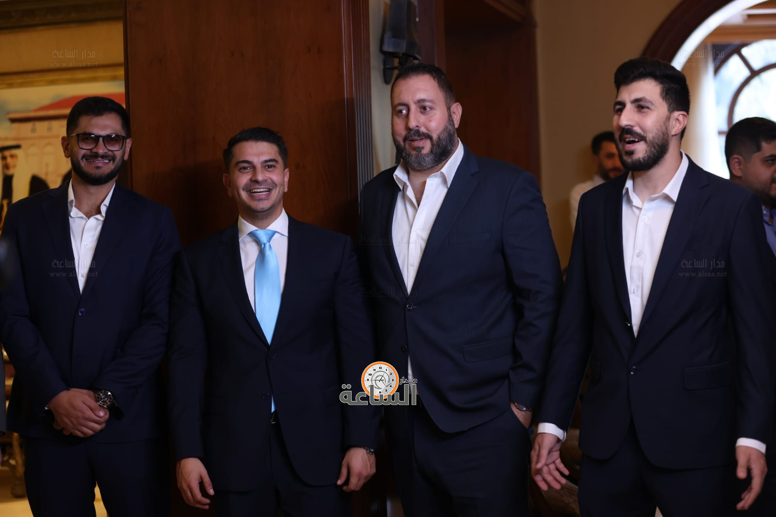 Madar Al-Saa Images 0.7105374899893375