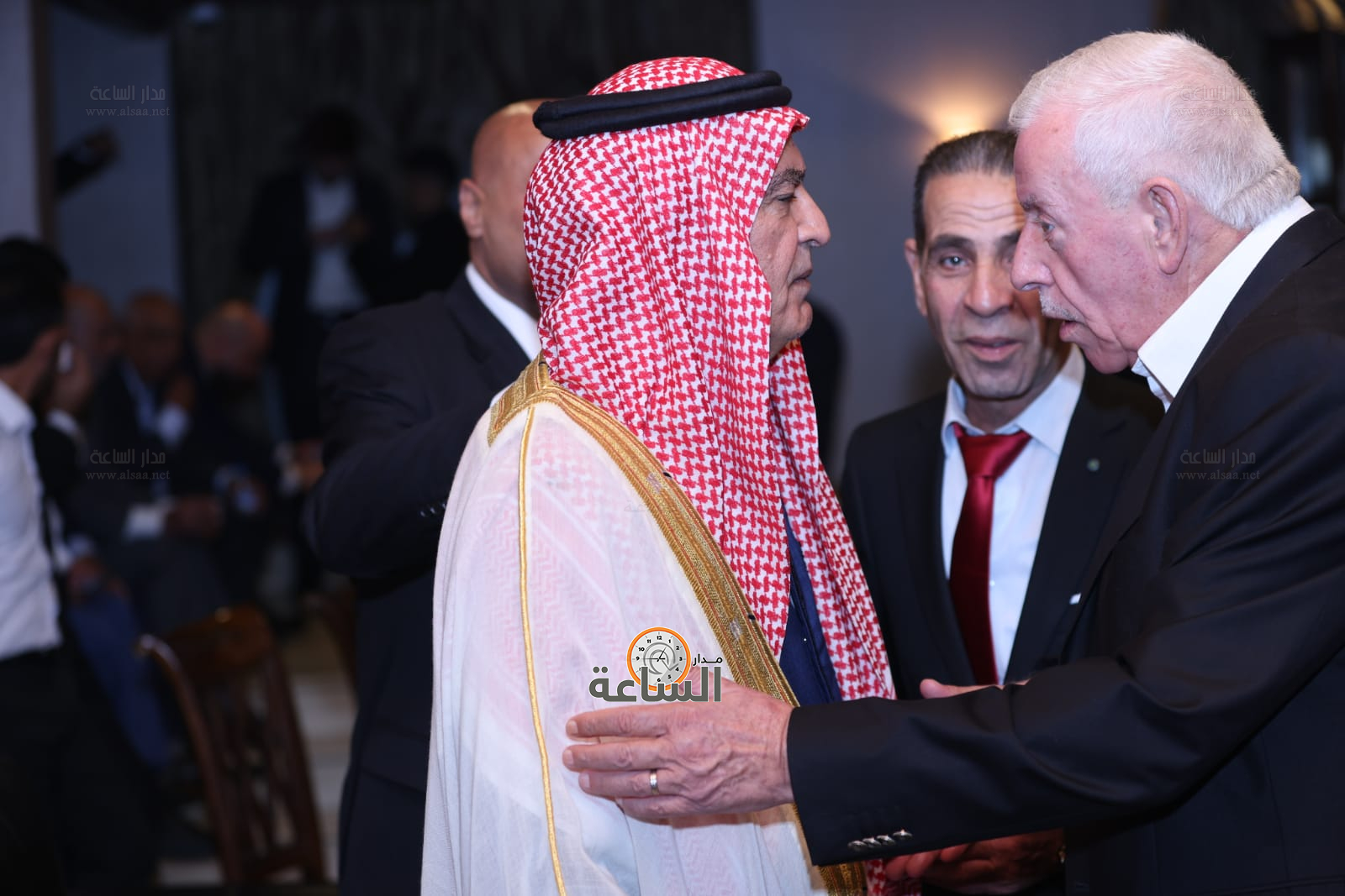 Madar Al-Saa Images 0.9745496352661669