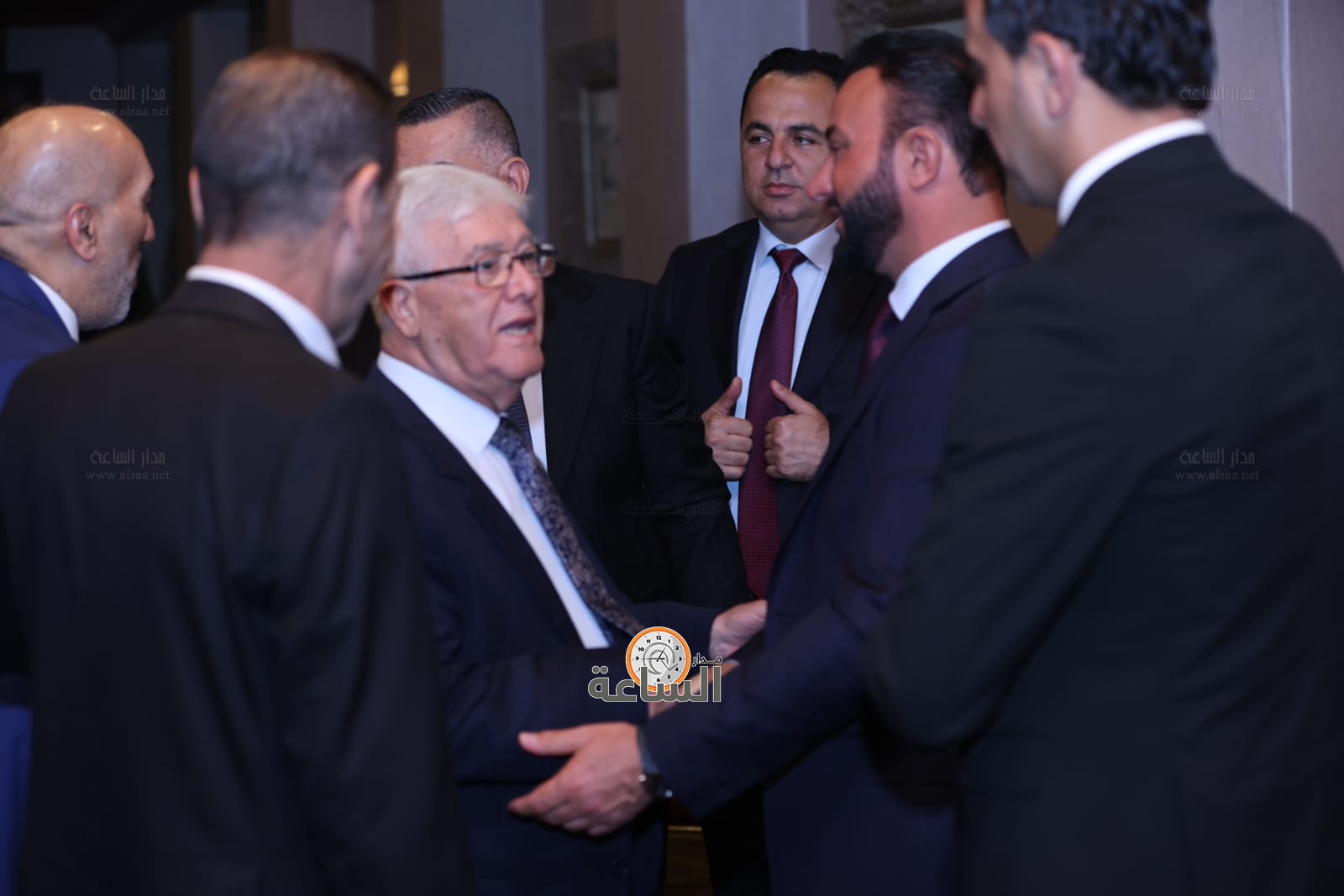 Madar Al-Saa Images 0.8693225560601758