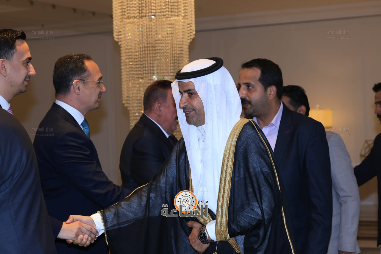 Madar Al-Saa Images 0.7894575540720292