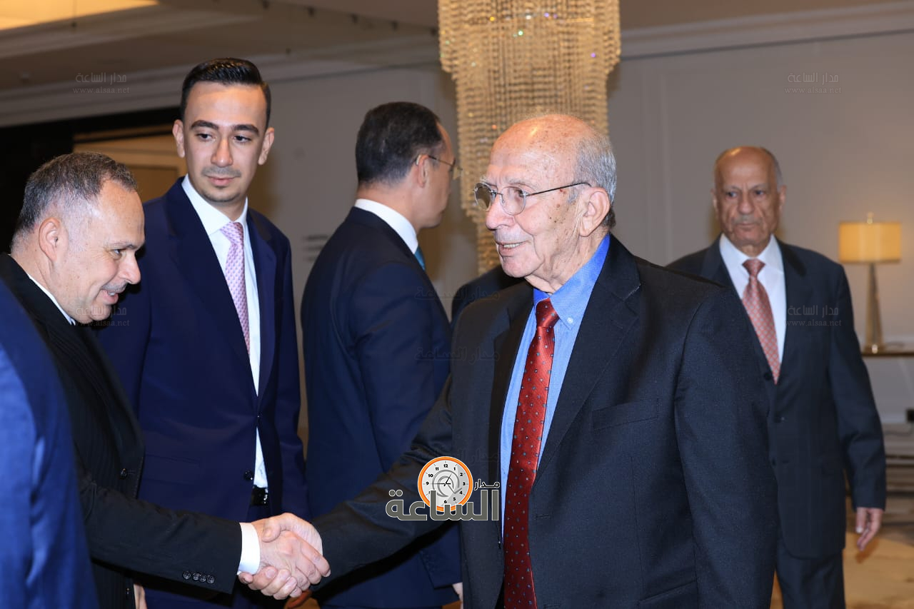 Madar Al-Saa Images 0.9682656299593704