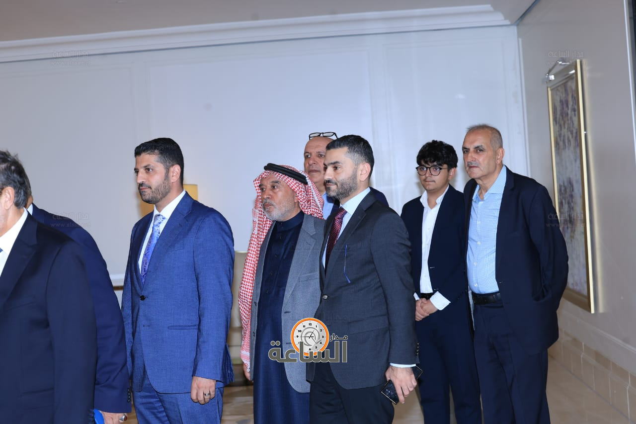 Madar Al-Saa Images 0.12187900579028577