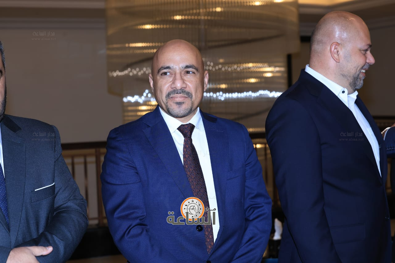 Madar Al-Saa Images 0.14907787426905095