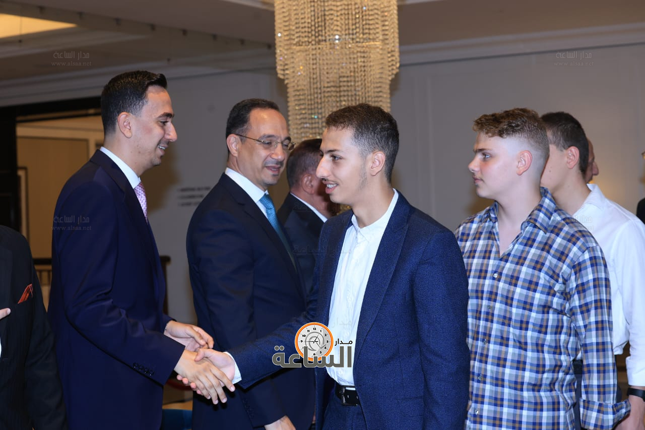 Madar Al-Saa Images 0.6336189187048914