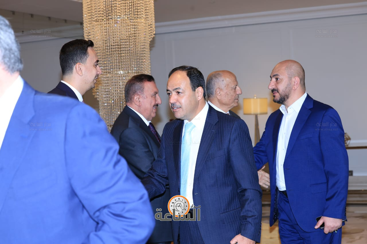 Madar Al-Saa Images 0.8435911572109044