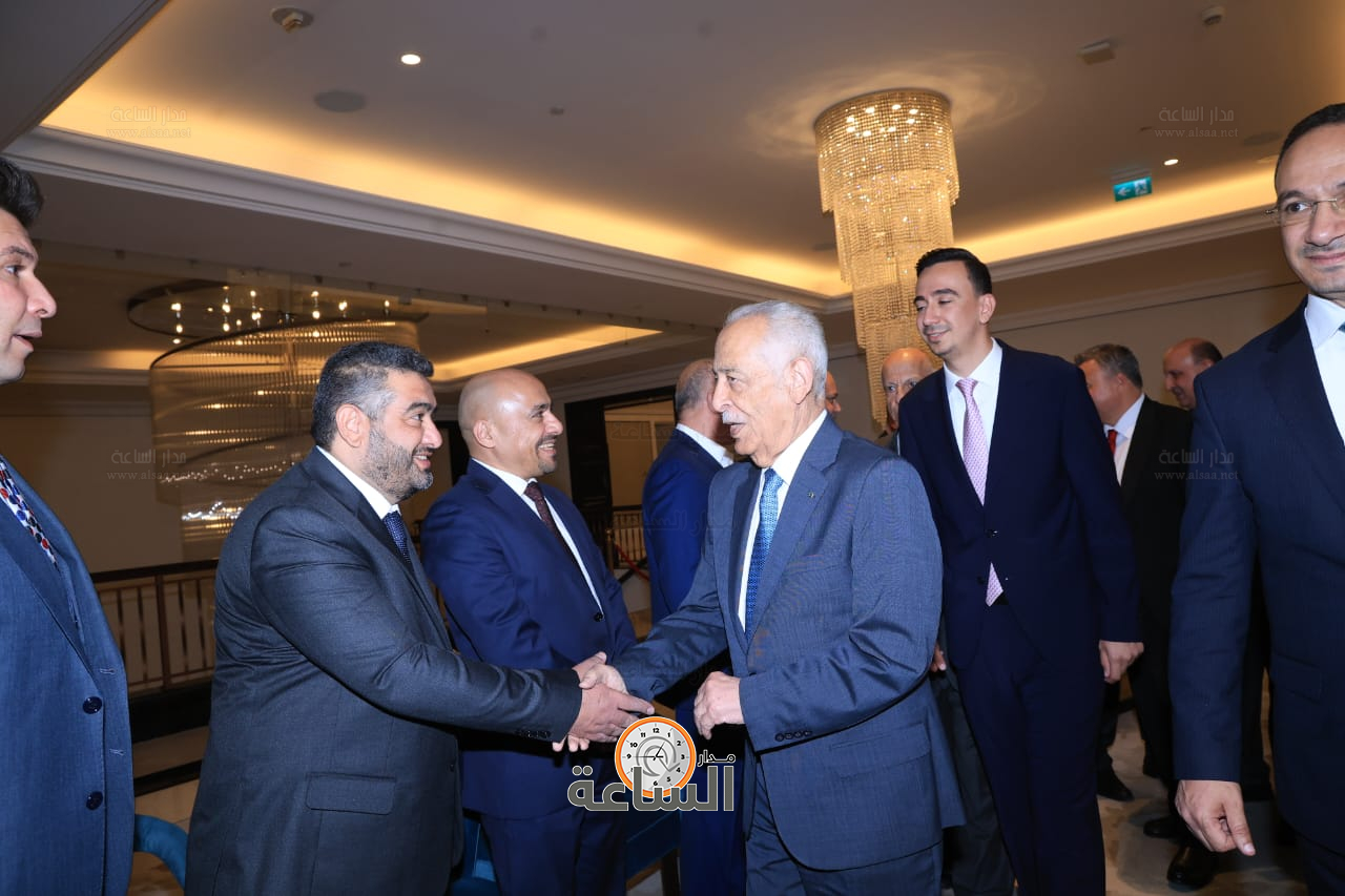 Madar Al-Saa Images 0.5313464861473381