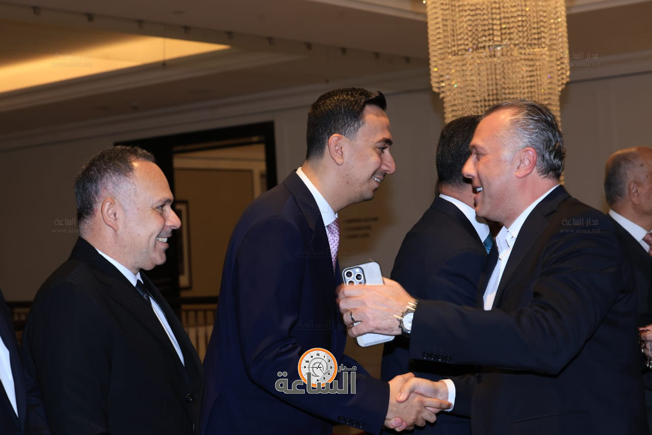 Madar Al-Saa Images 0.1239575451182352