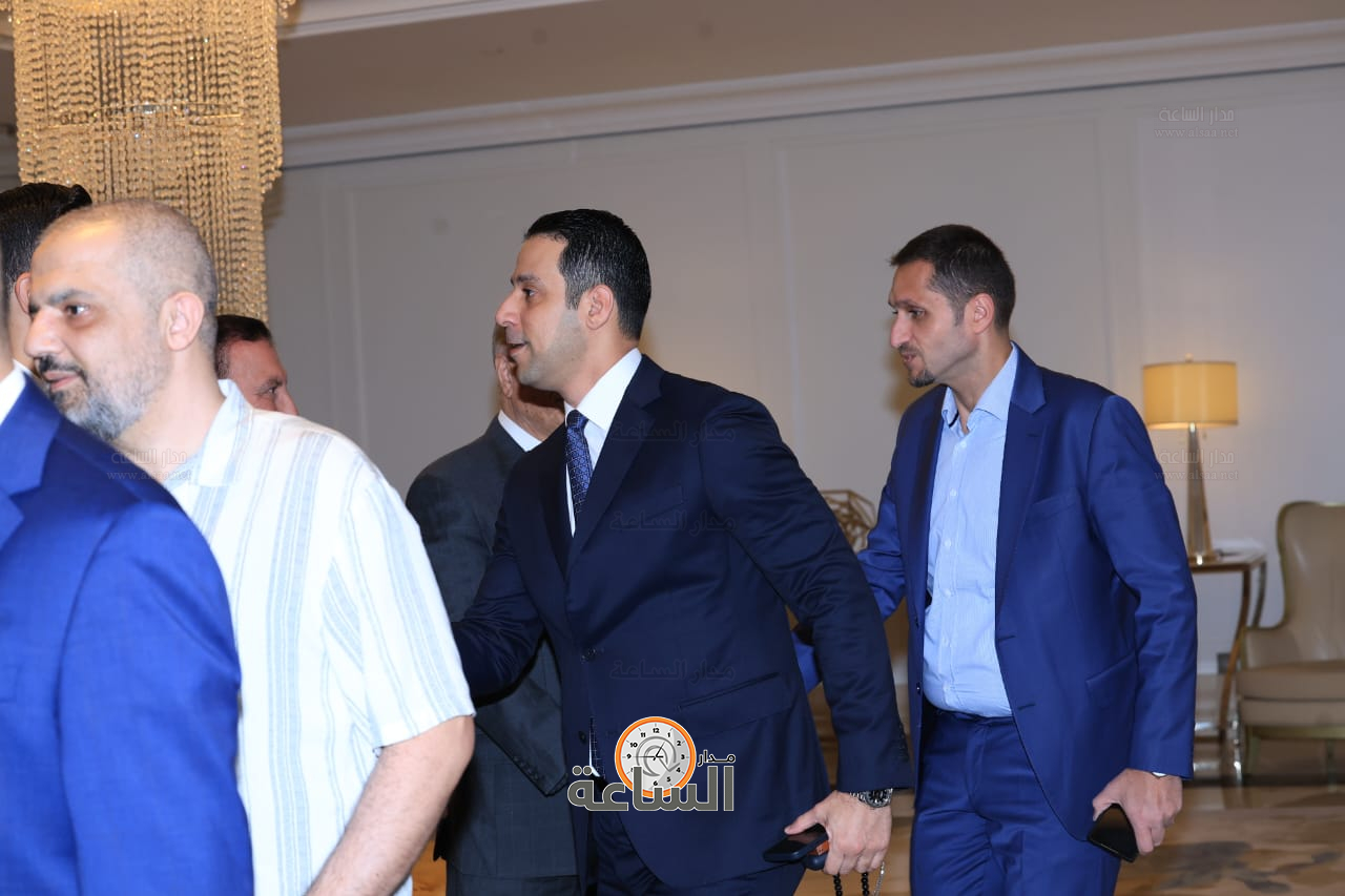 Madar Al-Saa Images 0.011962898075657202