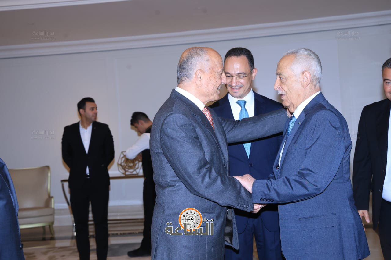 Madar Al-Saa Images 0.5403798085866107