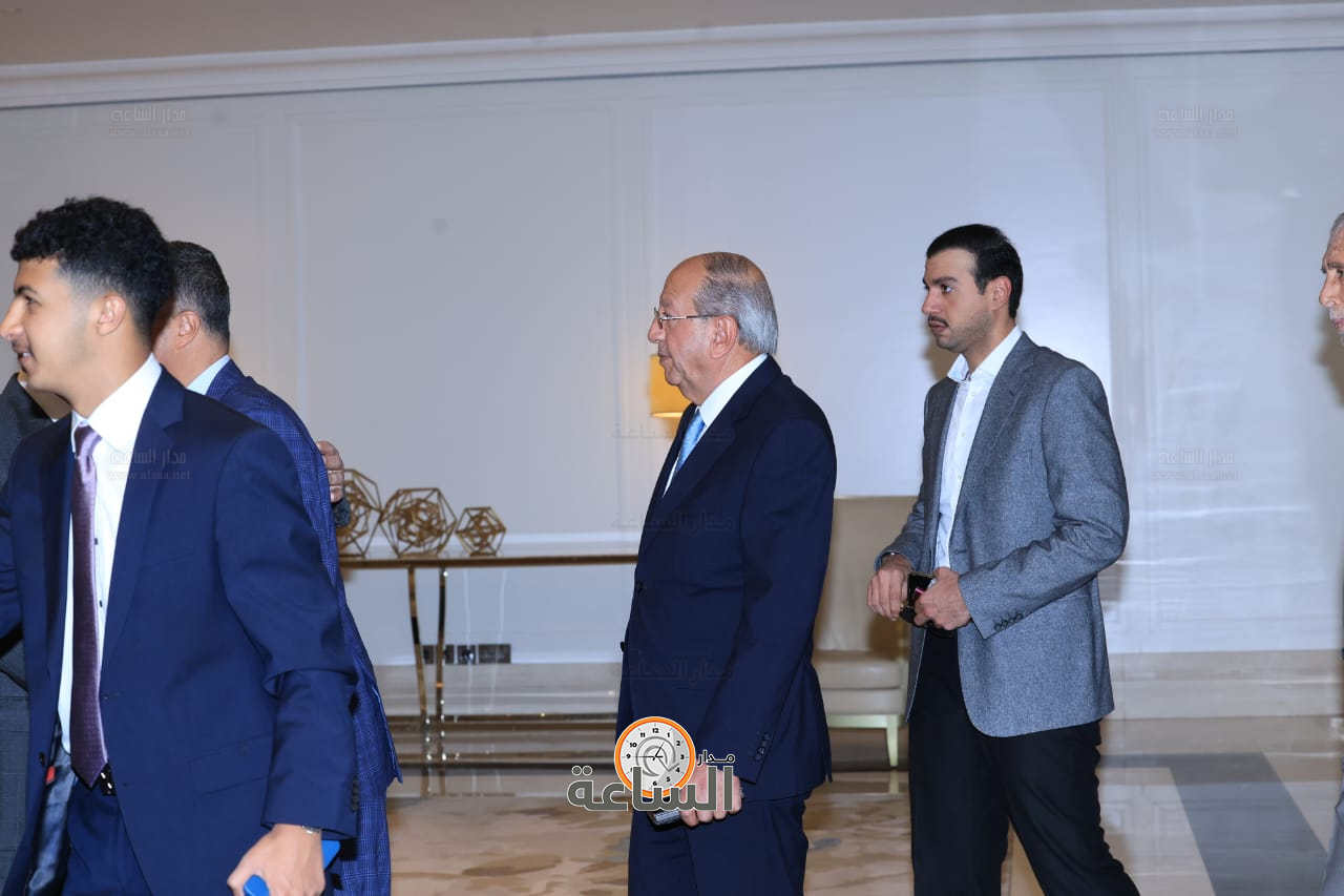 Madar Al-Saa Images 0.5748573661943841