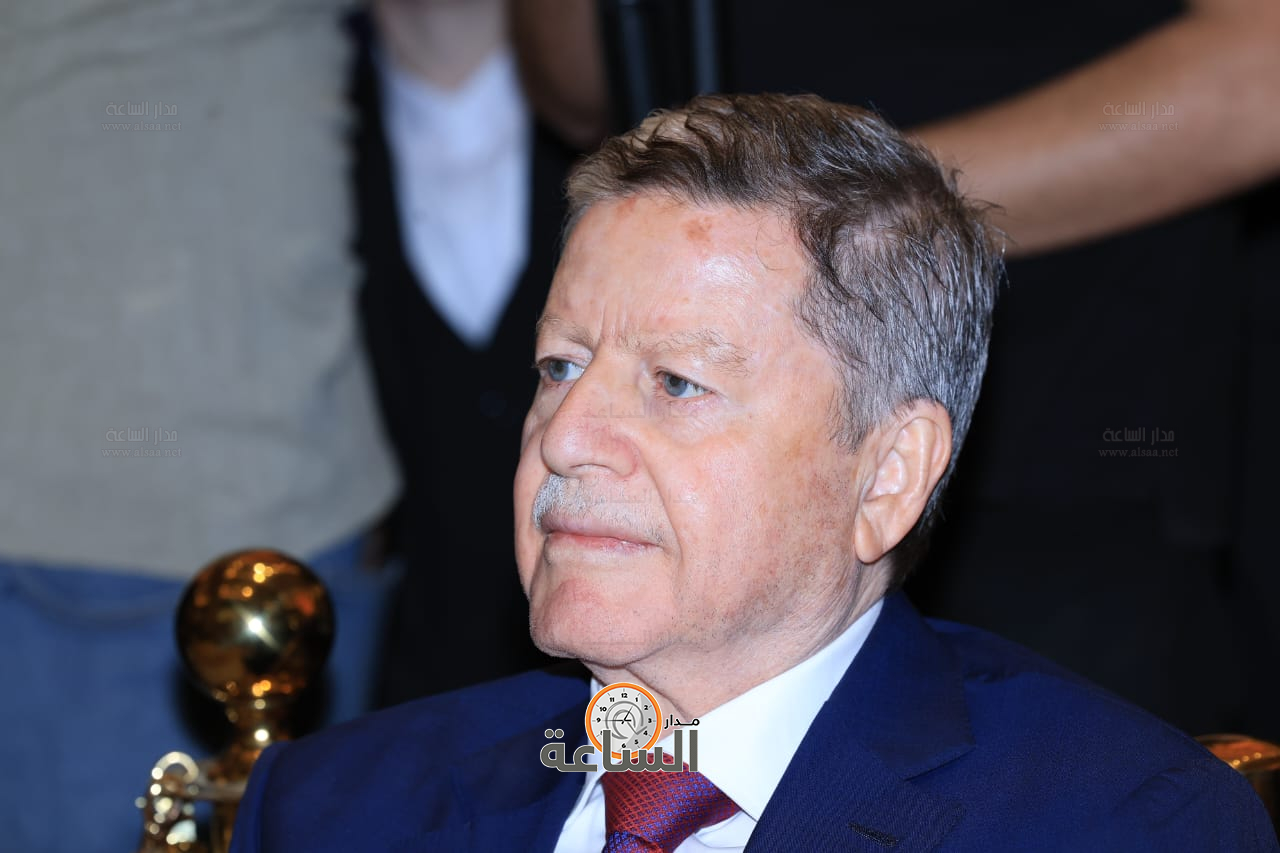 Madar Al-Saa Images 0.4344885040416713