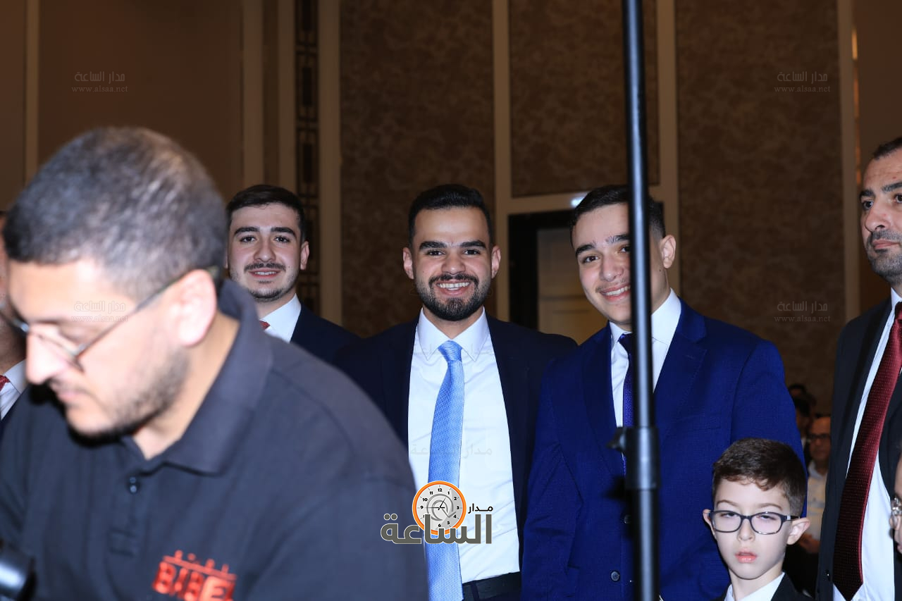 Madar Al-Saa Images 0.8847242267365484