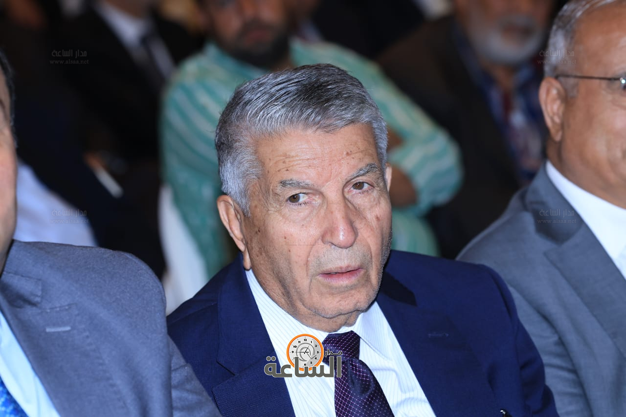 Madar Al-Saa Images 0.4200144767303512