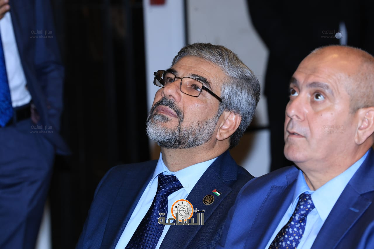 Madar Al-Saa Images 0.21175272488146257