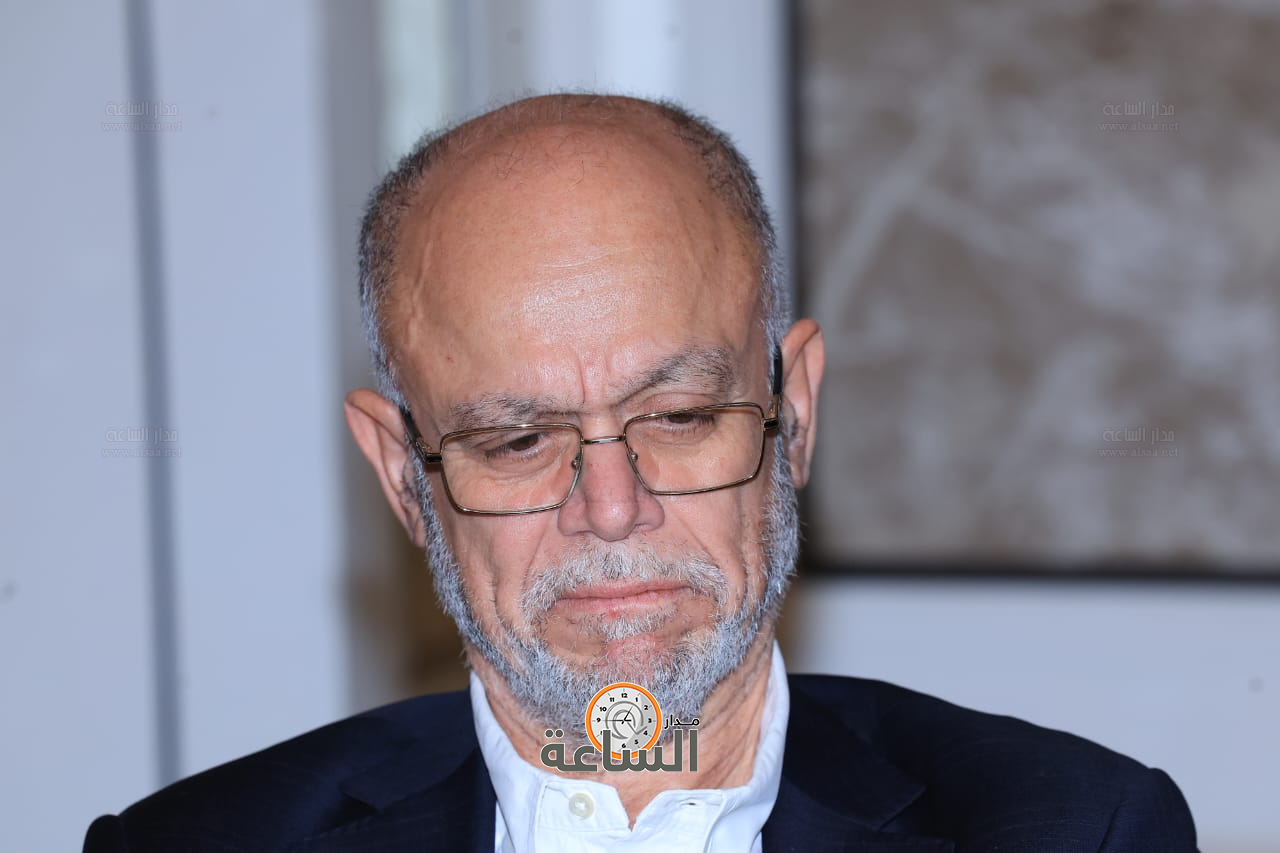 Madar Al-Saa Images 0.06837139834913275