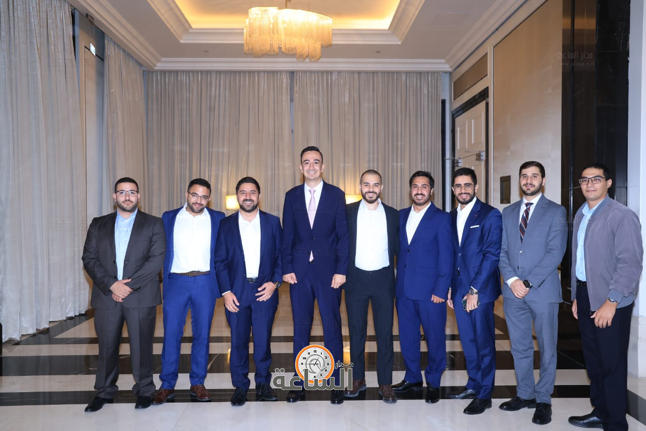 Madar Al-Saa Images 0.940858120178596