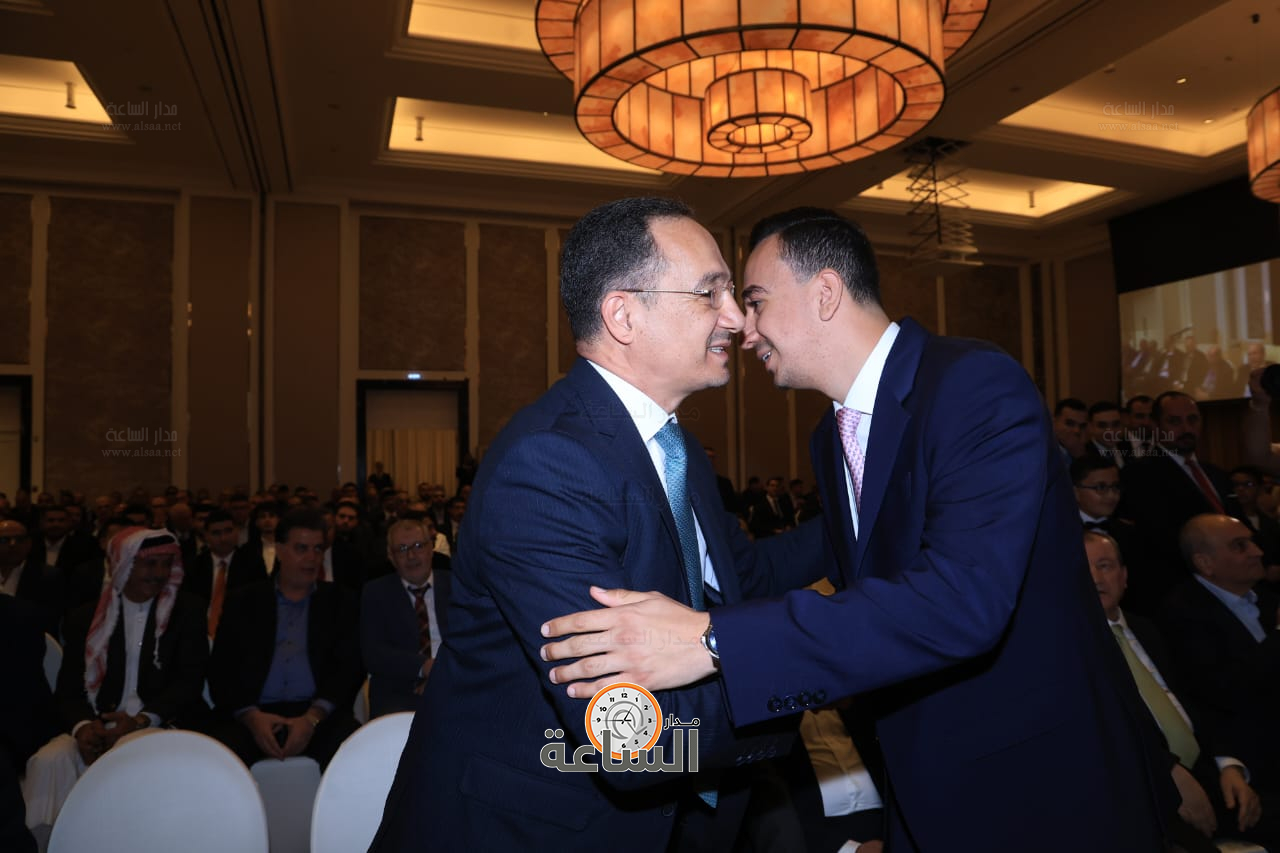 Madar Al-Saa Images 0.475066761518814