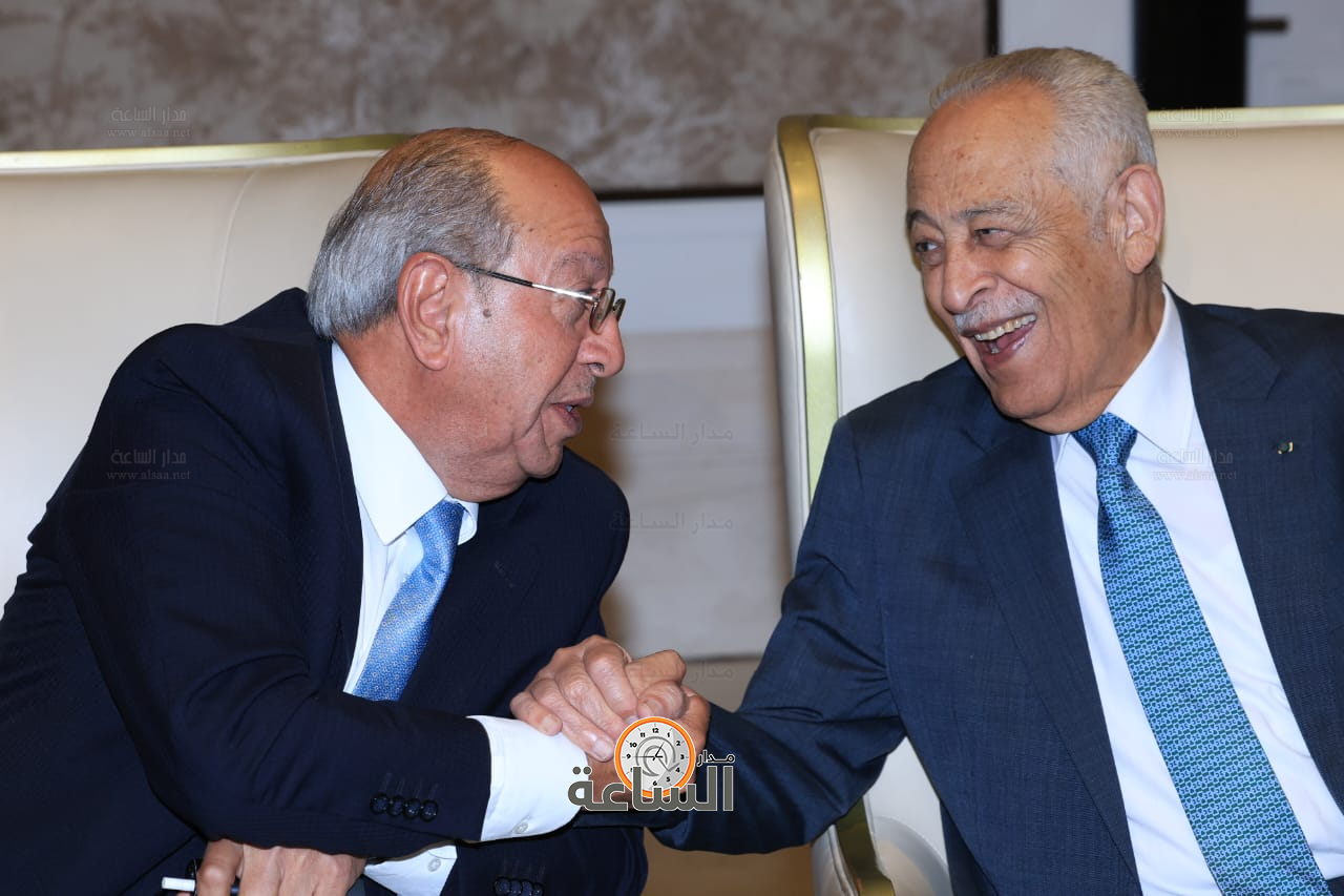 Madar Al-Saa Images 0.9230233913006736