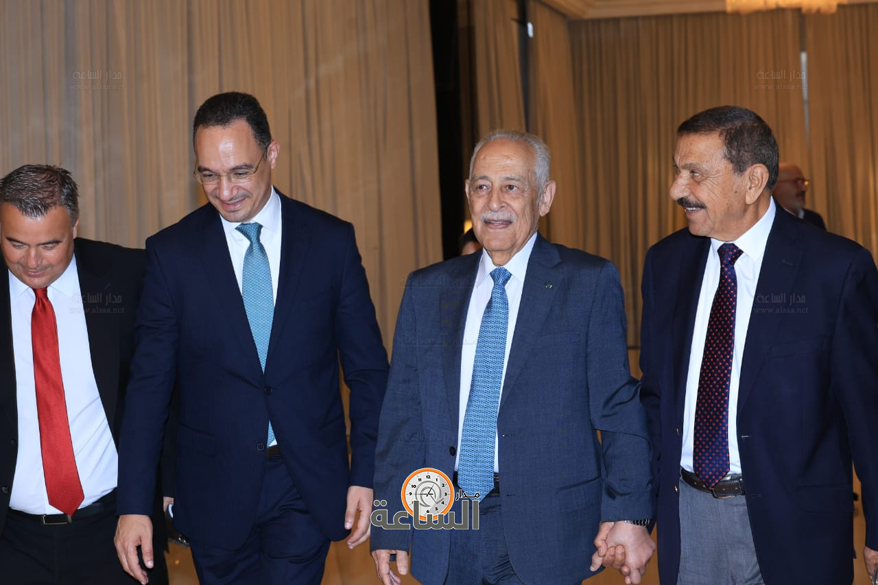 Madar Al-Saa Images 0.3320686127262308