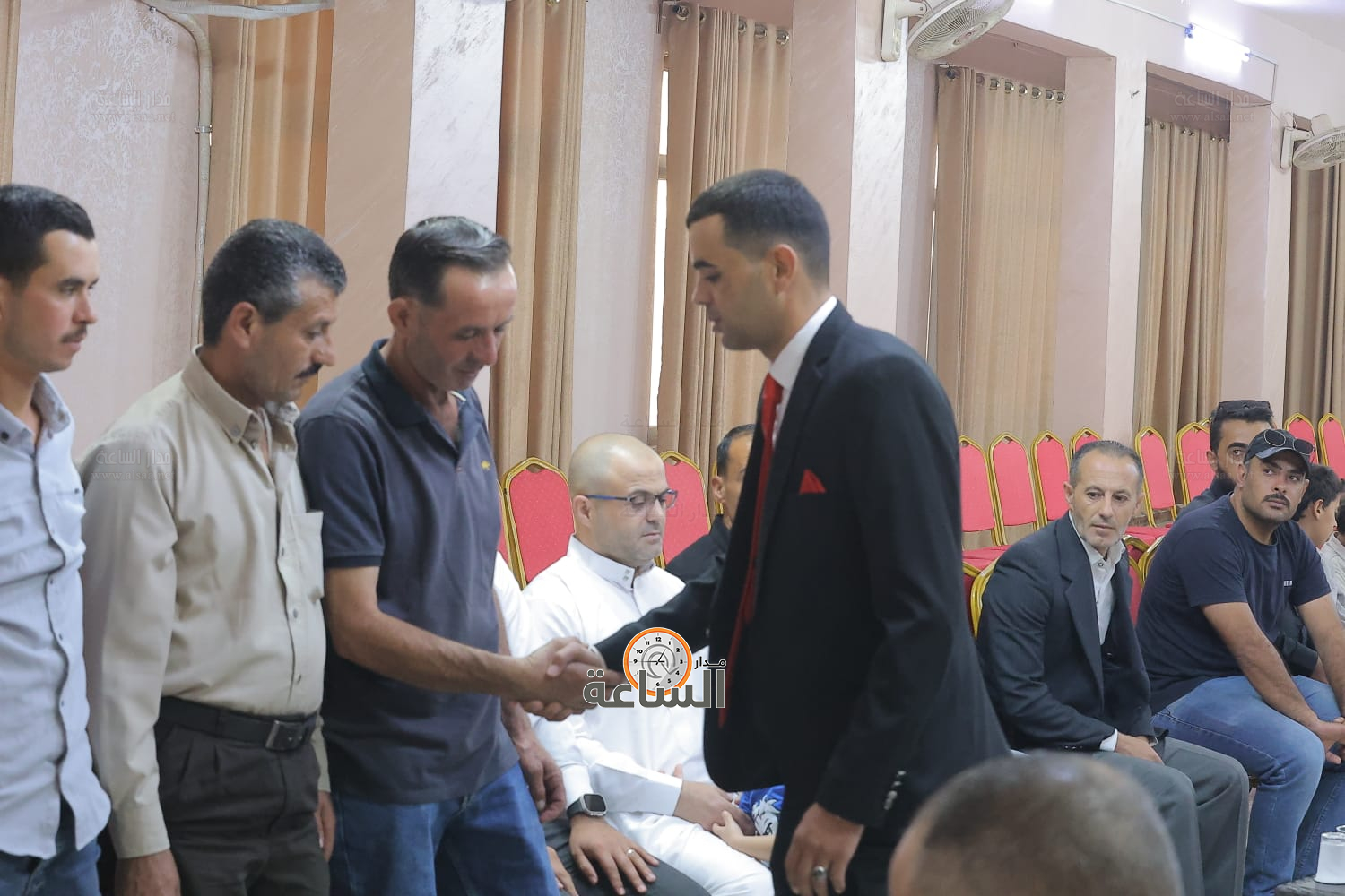 Madar Al-Saa Images 0.15584233966638272