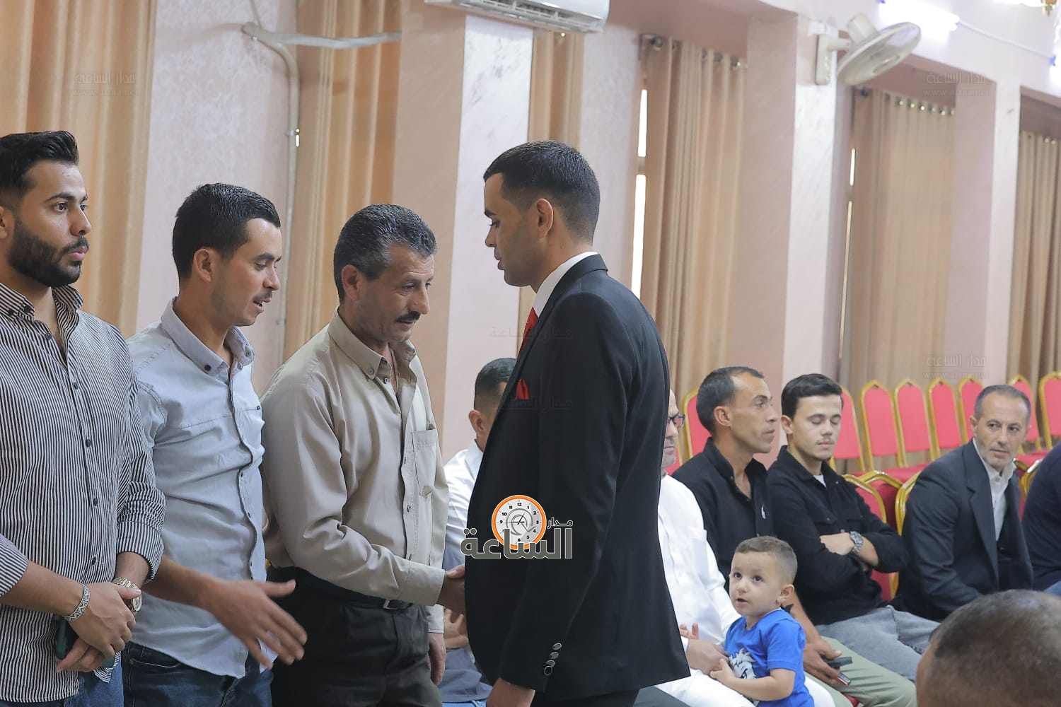 Madar Al-Saa Images 0.40738335785225577