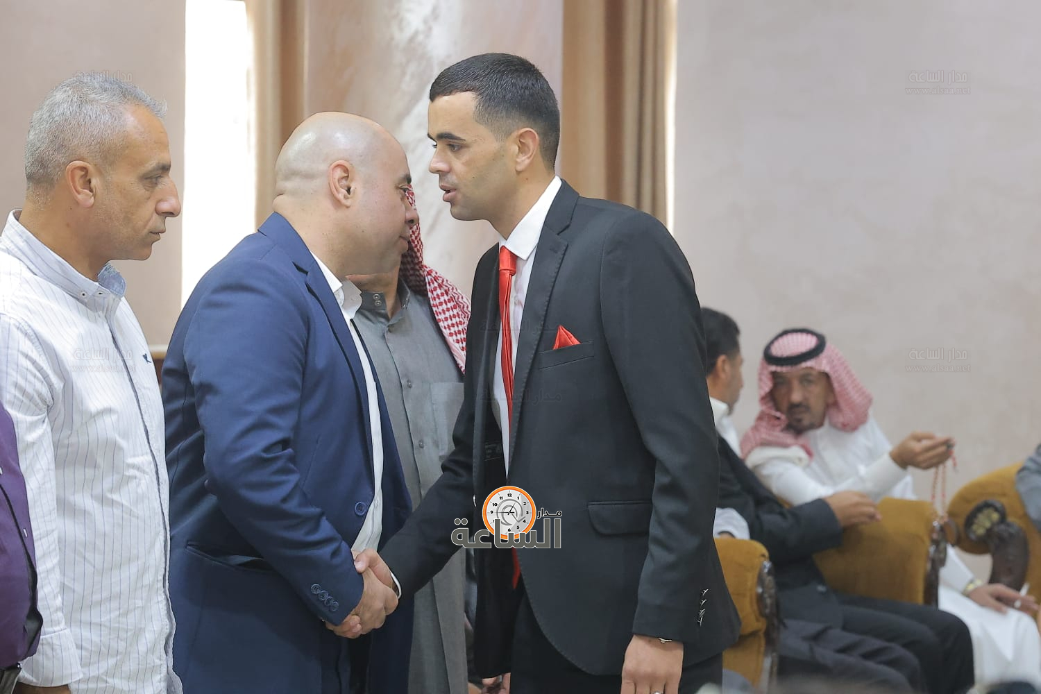 Madar Al-Saa Images 0.8556281530718035