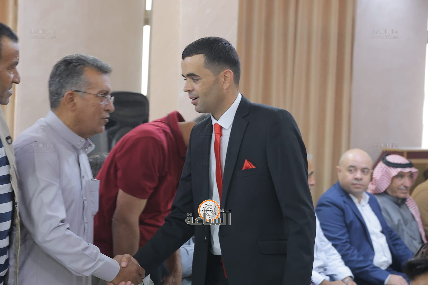 Madar Al-Saa Images 0.6286660891083868