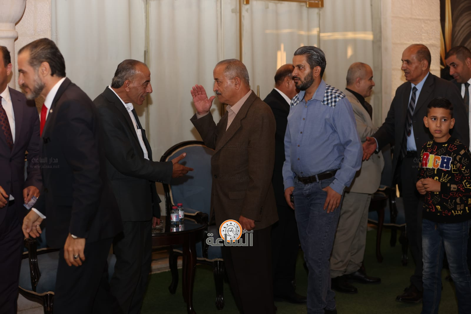 Madar Al-Saa Images 0.4030874891939693