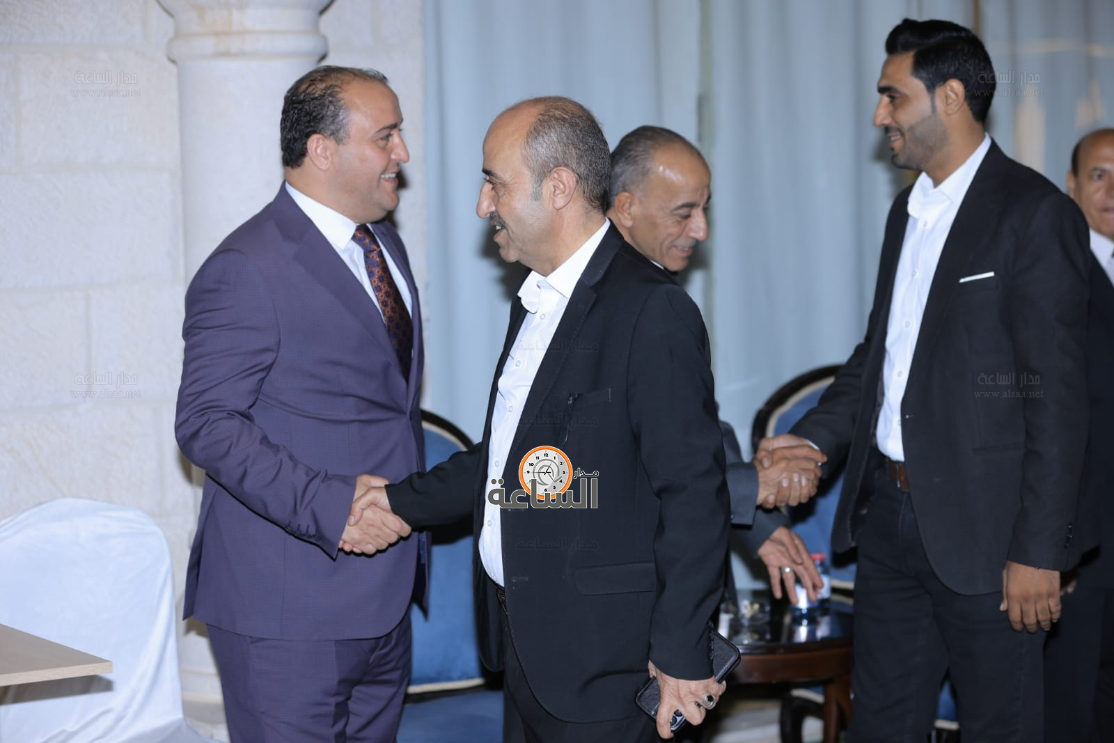 Madar Al-Saa Images 0.40648264255561306