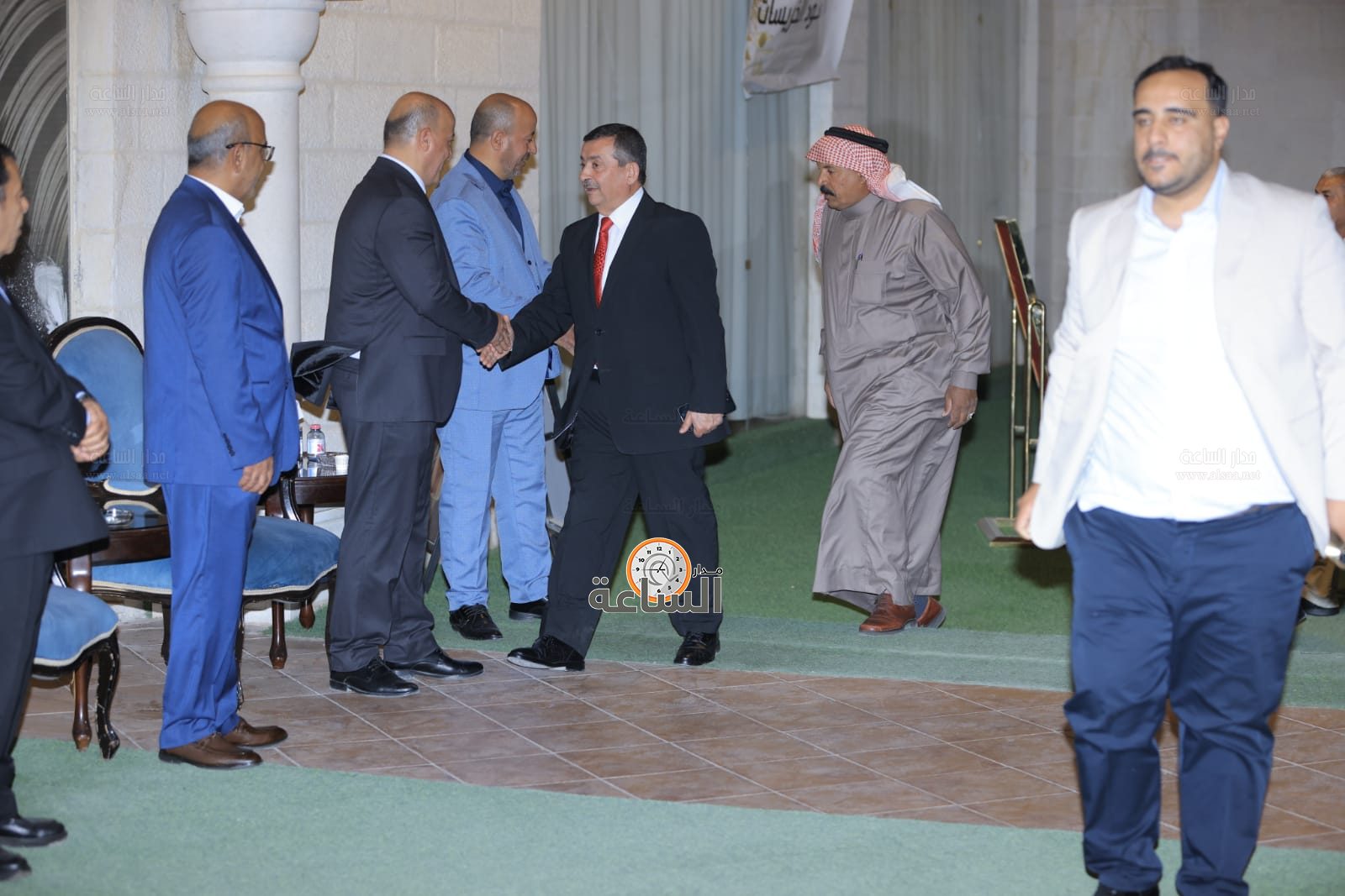 Madar Al-Saa Images 0.16496944321565943