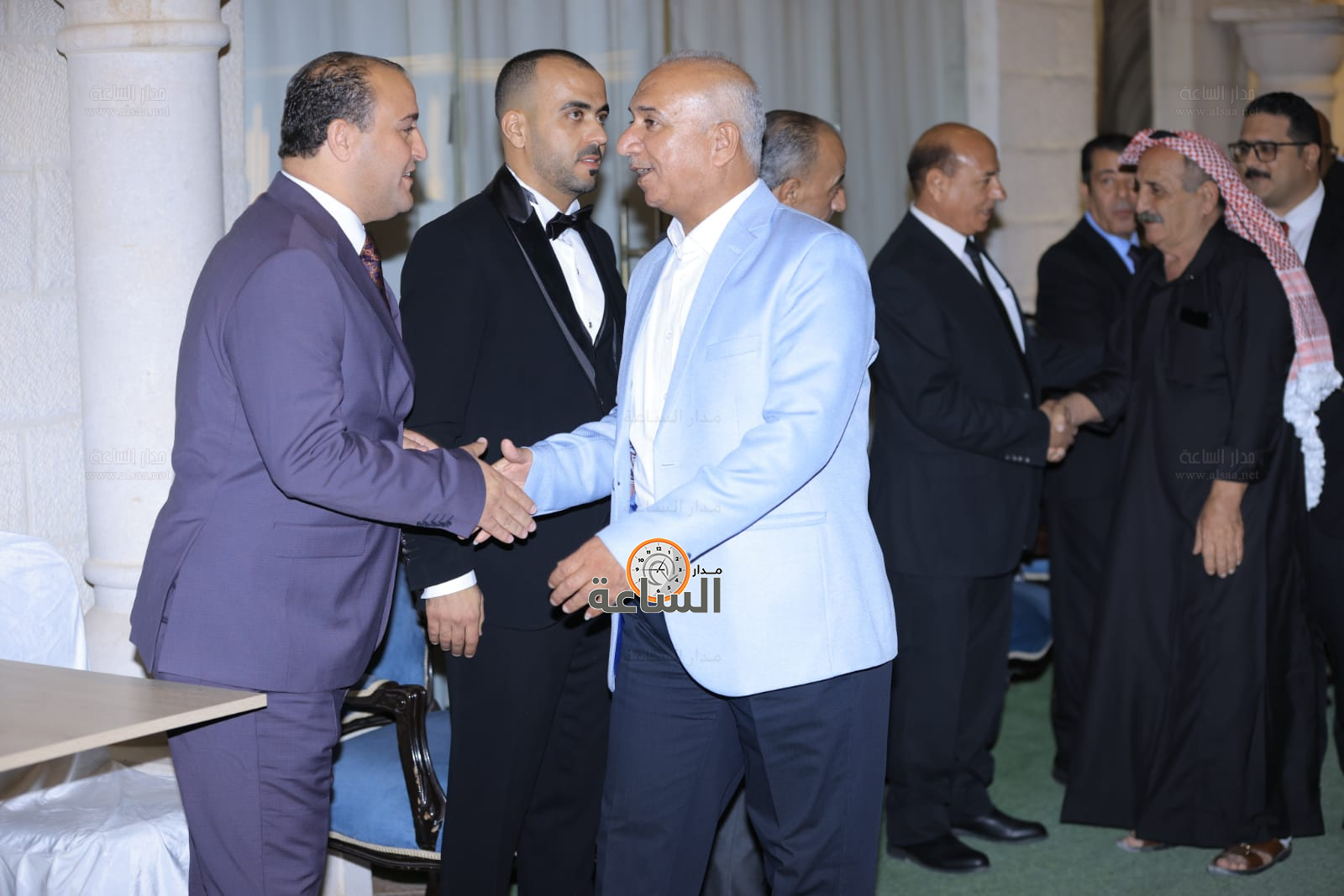 Madar Al-Saa Images 0.571214016016112