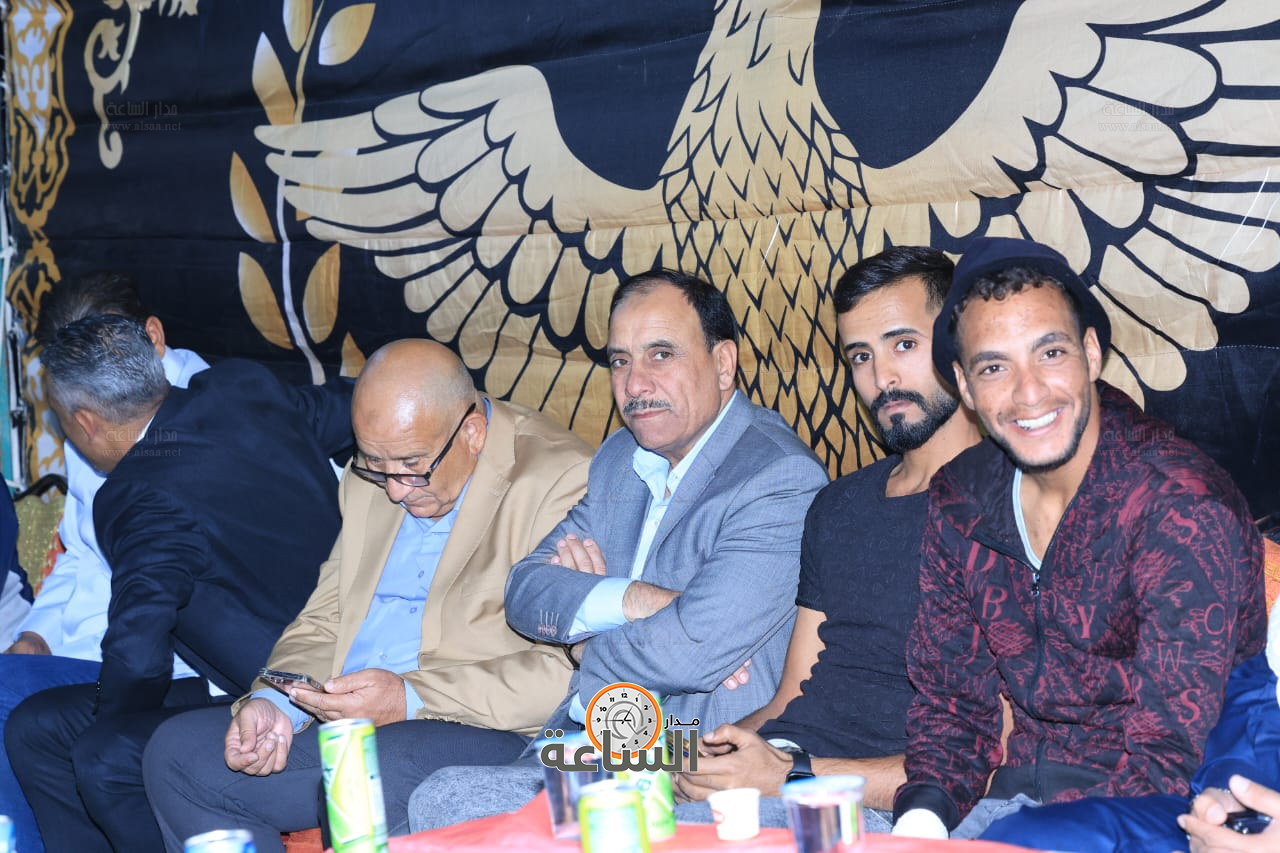 Madar Al-Saa Images 0.5347833348017618