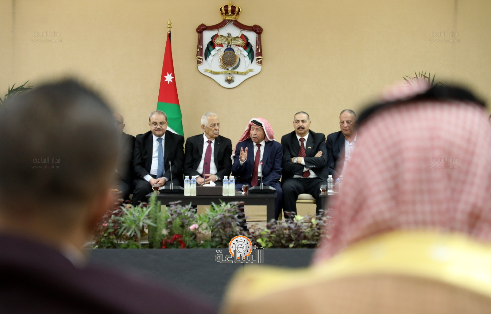 Madar Al-Saa Images 0.17035258097182127