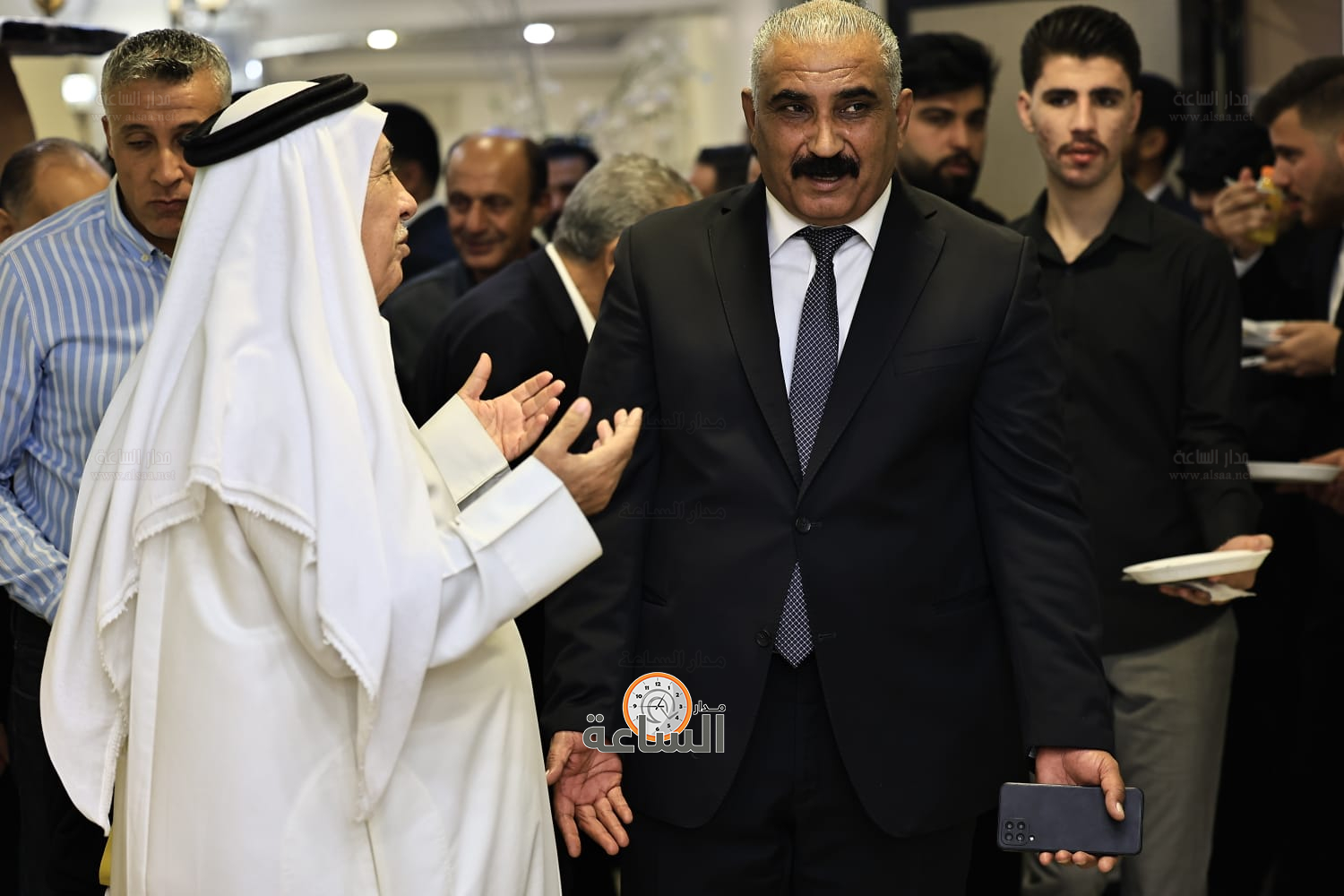 Madar Al-Saa Images 0.024716918388499987