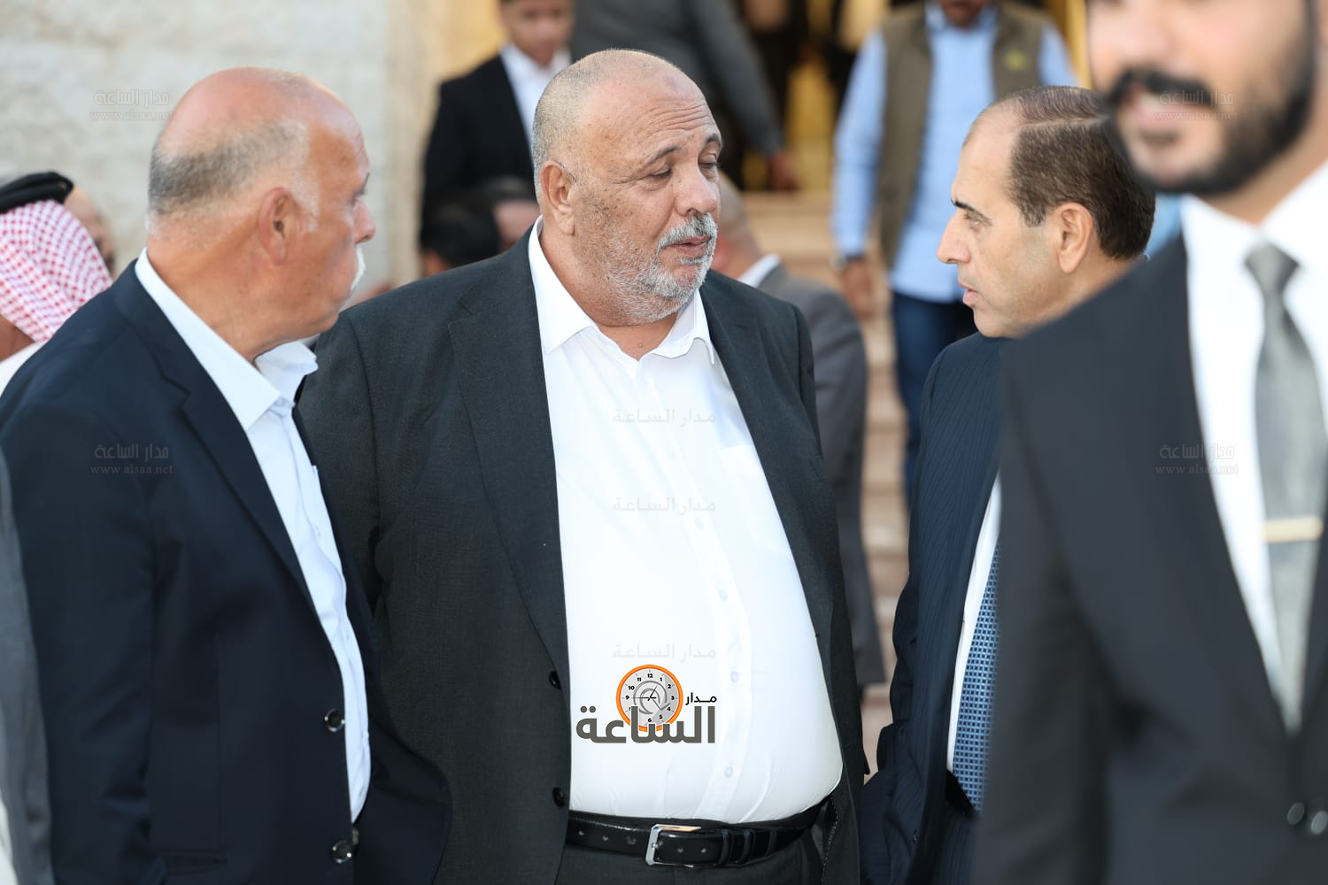 Madar Al-Saa Images 0.12316768709807069