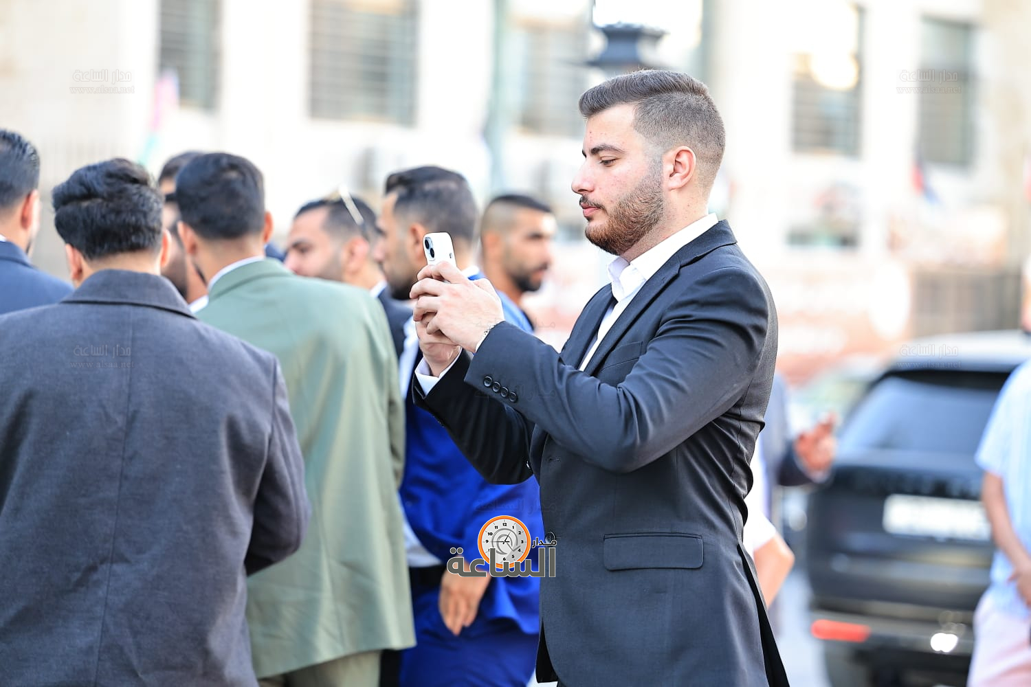 Madar Al-Saa Images 0.6108428819419149