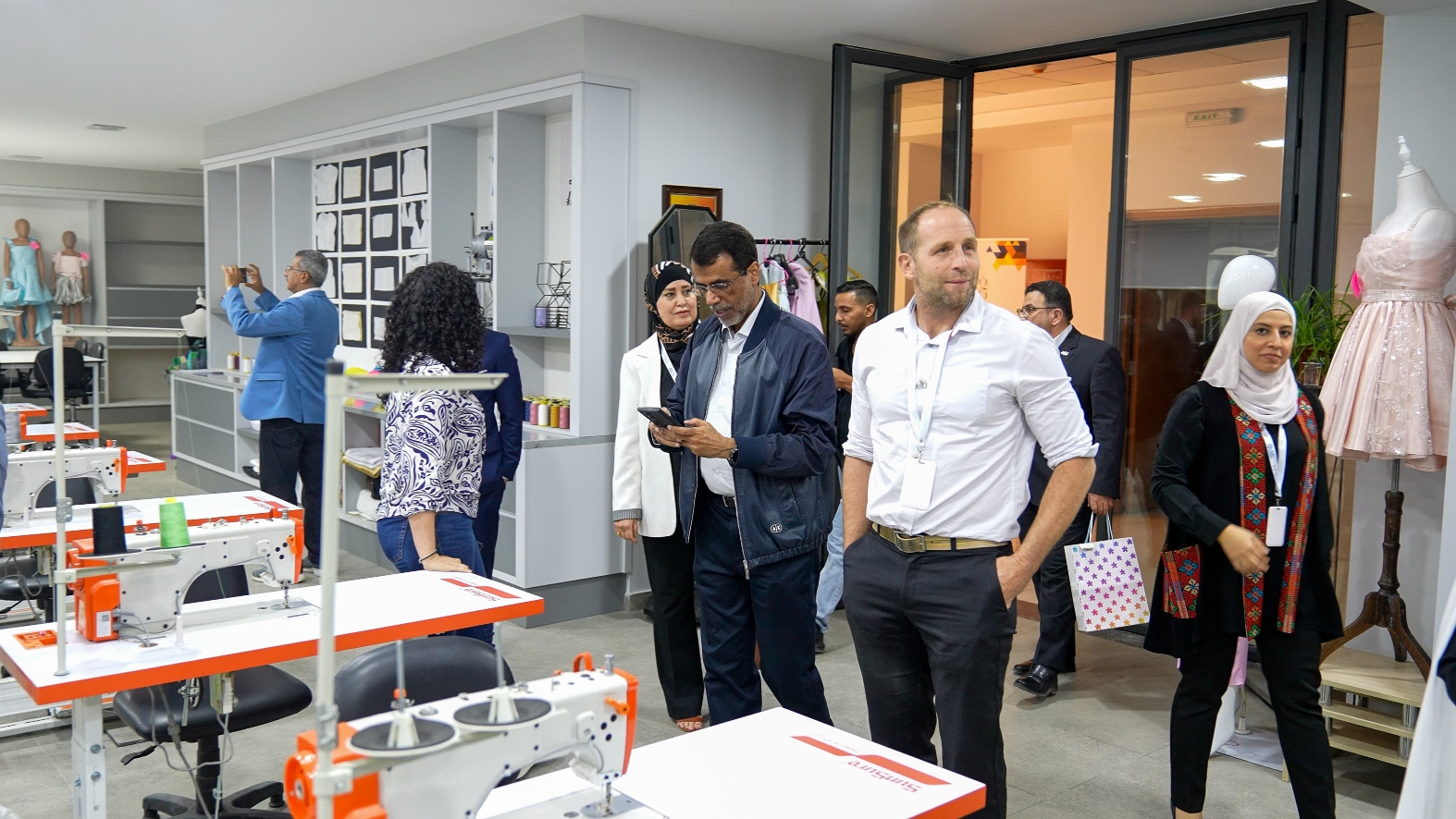 Madar Al-Saa Images 0.9268933144213966