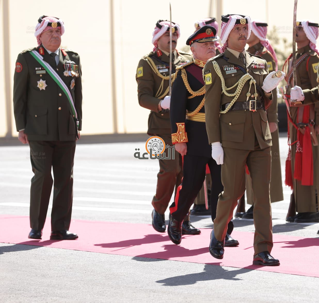 Madar Al-Saa Images 0.4993549439275172