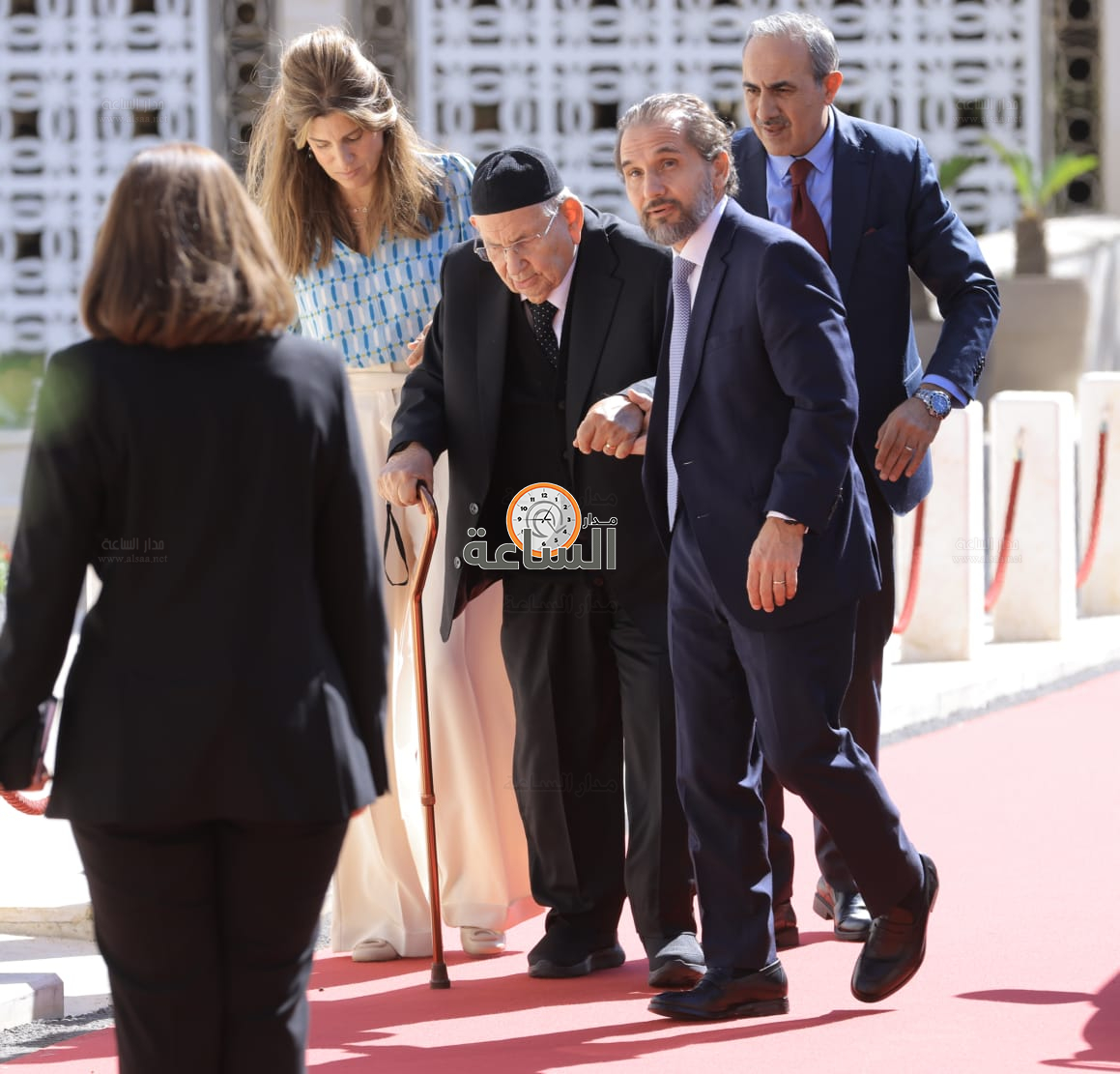 Madar Al-Saa Images 0.9948720956933345