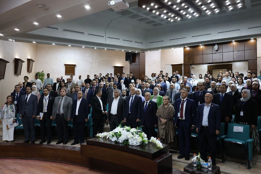 Madar Al-Saa Images 0.8321623912277062