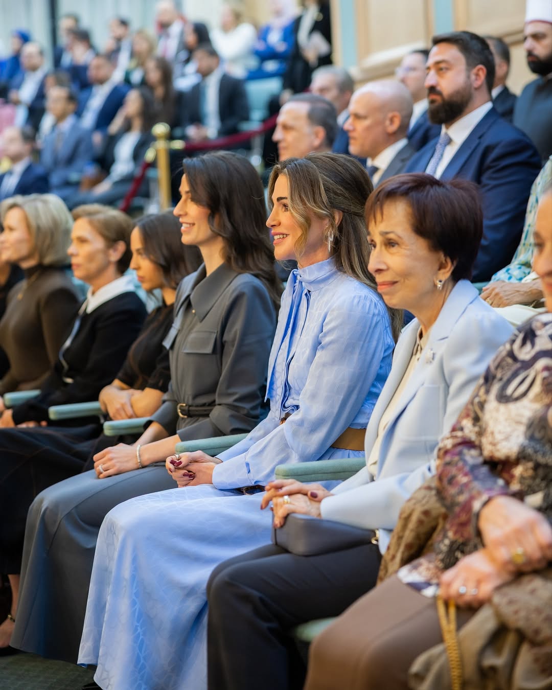 Madar Al-Saa Images 0.7986364867542232