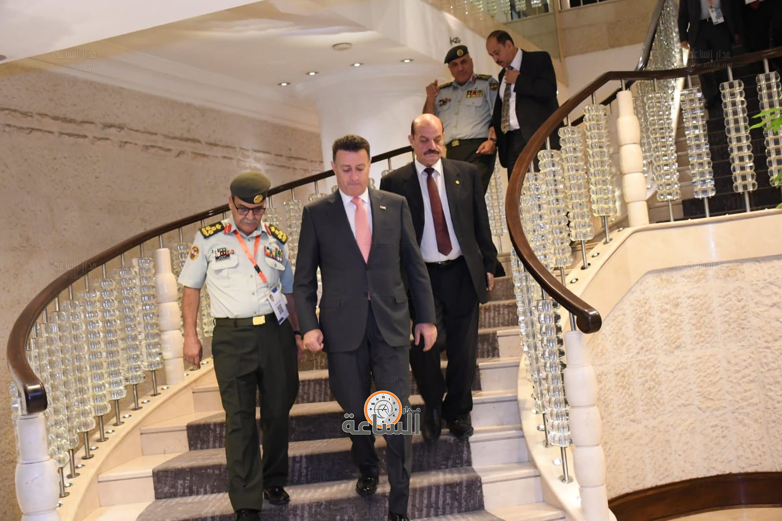 Madar Al-Saa Images 0.24991097143332686