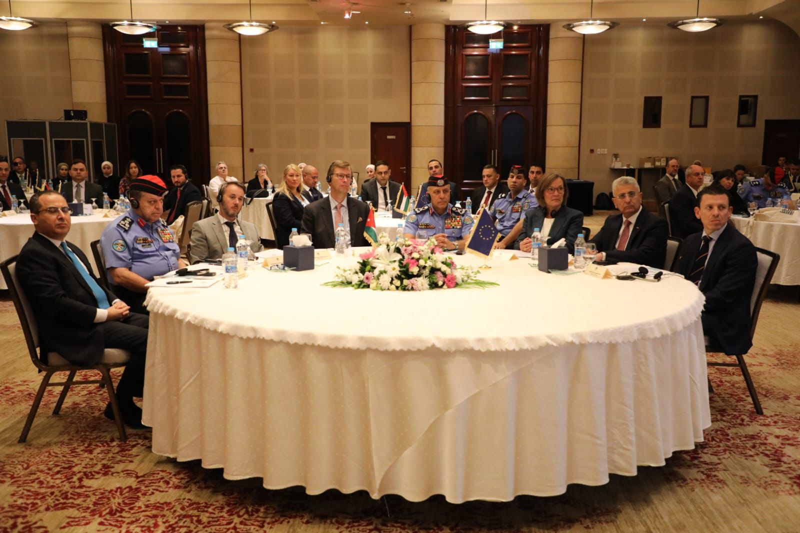 Madar Al-Saa Images 0.03564070270121944