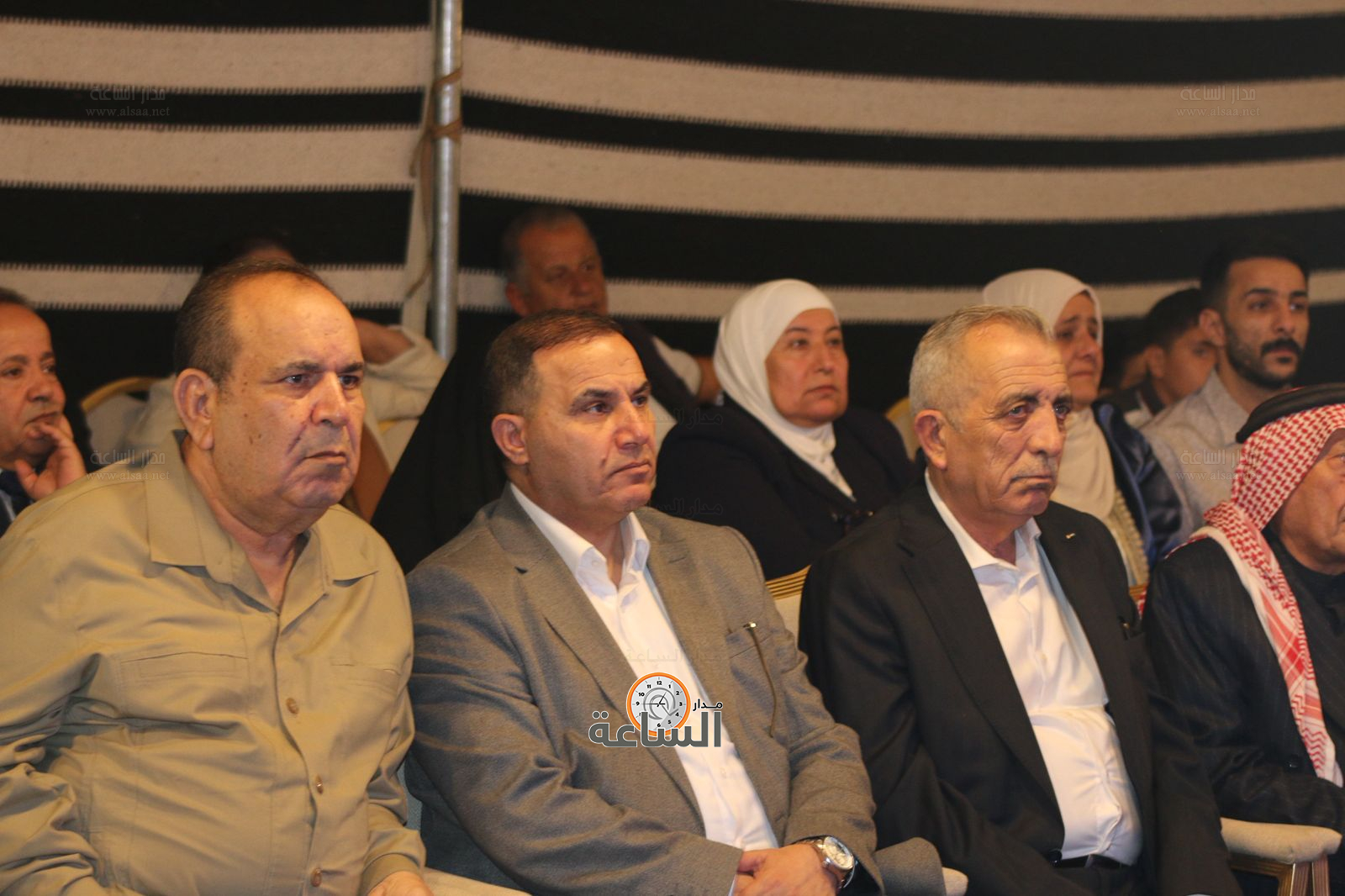 Madar Al-Saa Images 0.19806332744348132